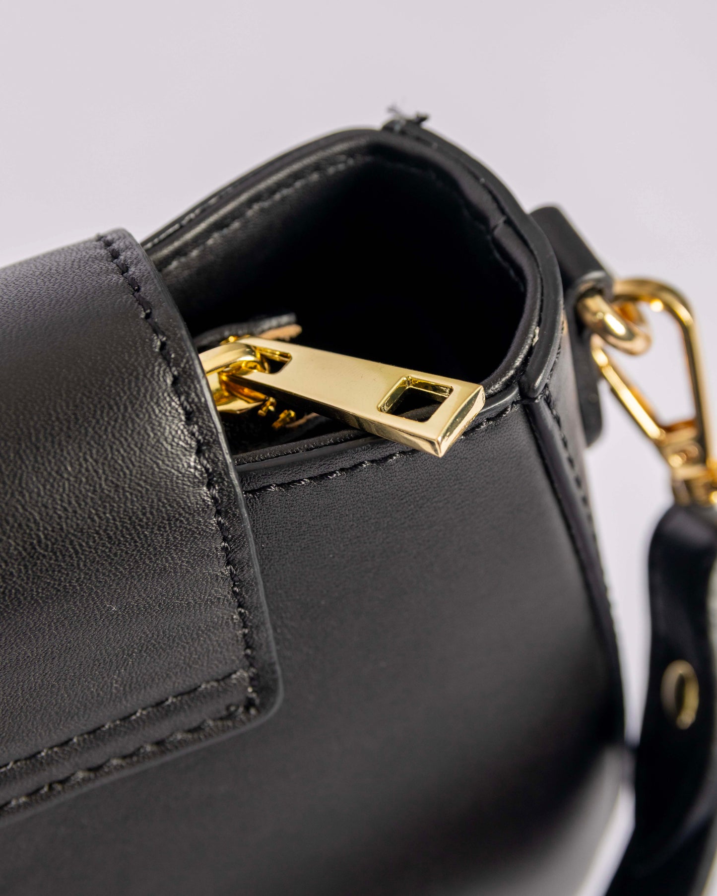 Neyla – Cuir Lisse Italien | Édition Limitée