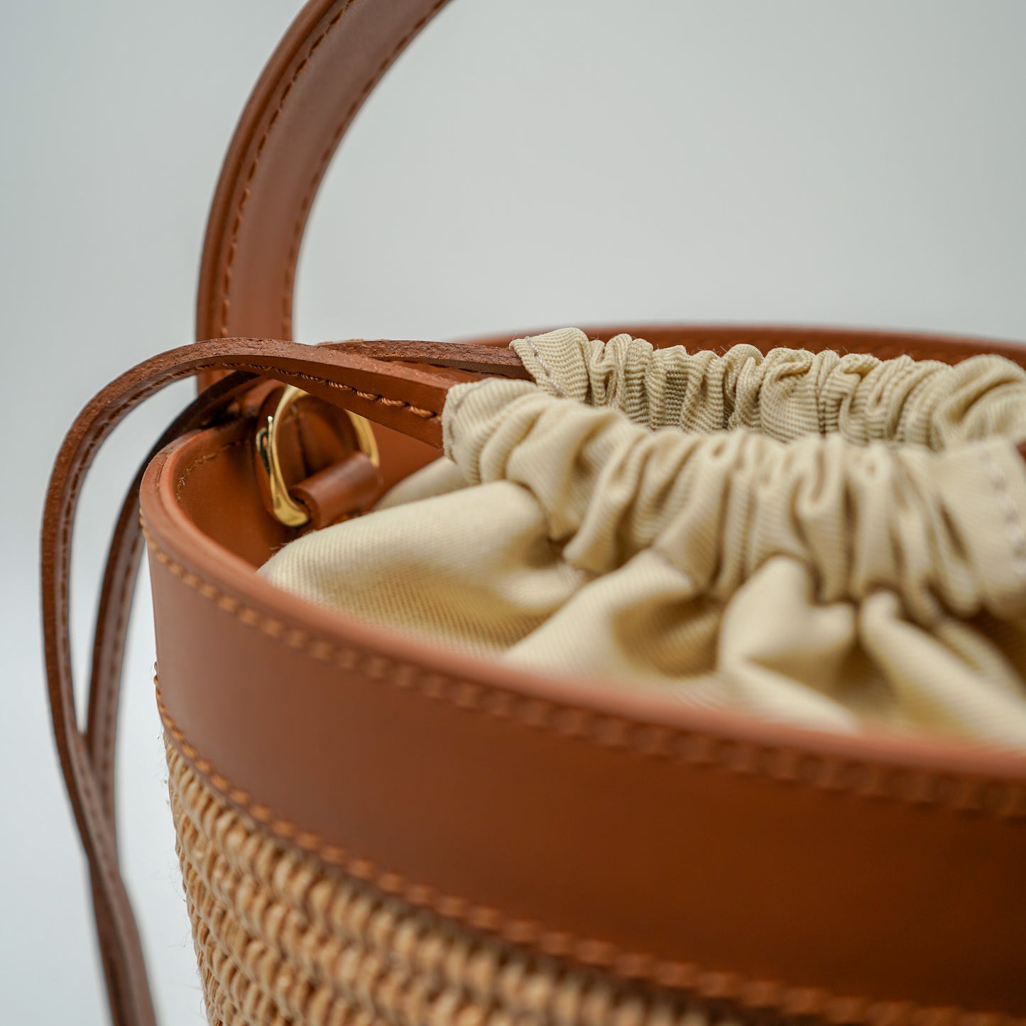 Sac Chloé M – Seau Raphia & Cuir Camel | Édition Limitée