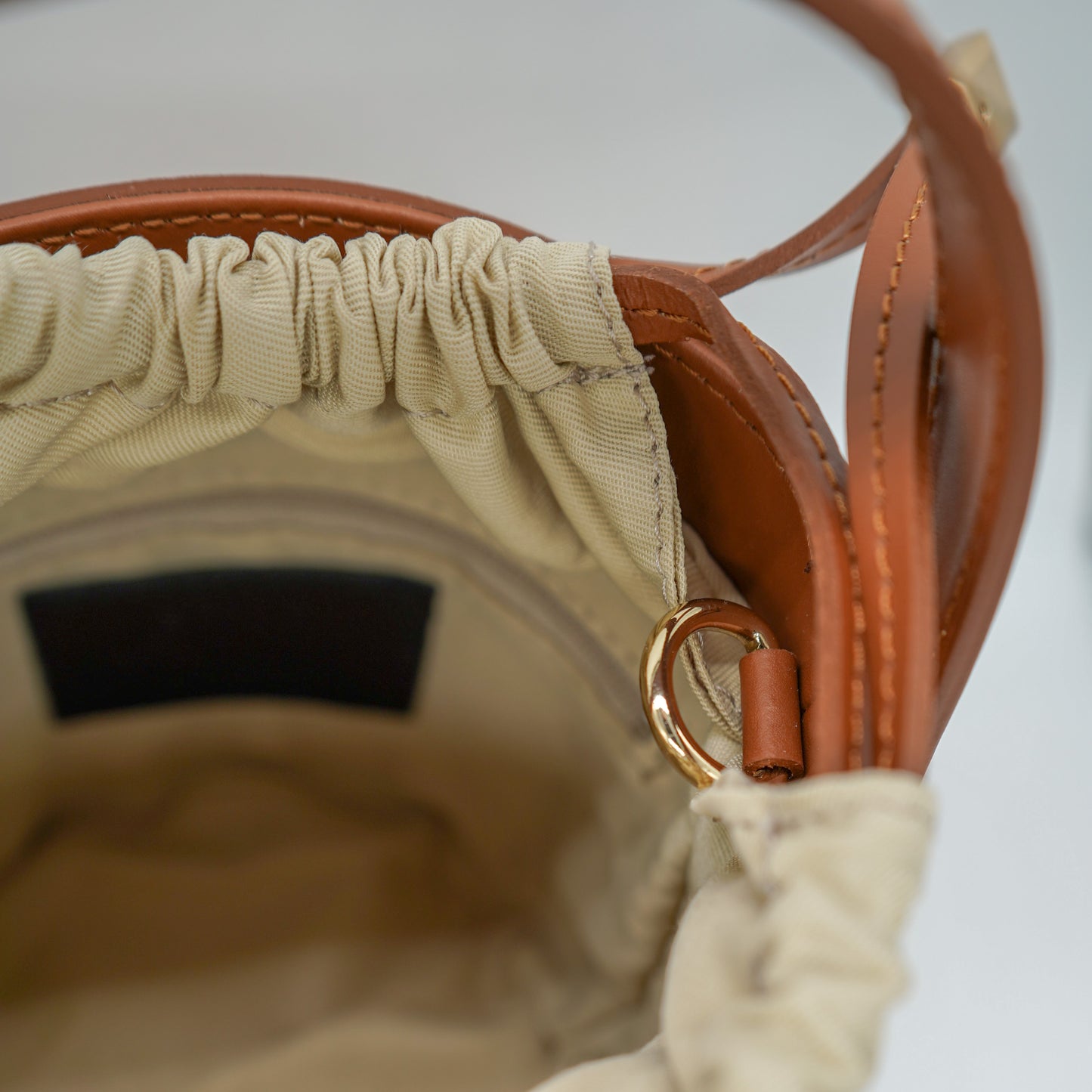 Sac Chloé M – Seau Raphia & Cuir Camel | Édition Limitée