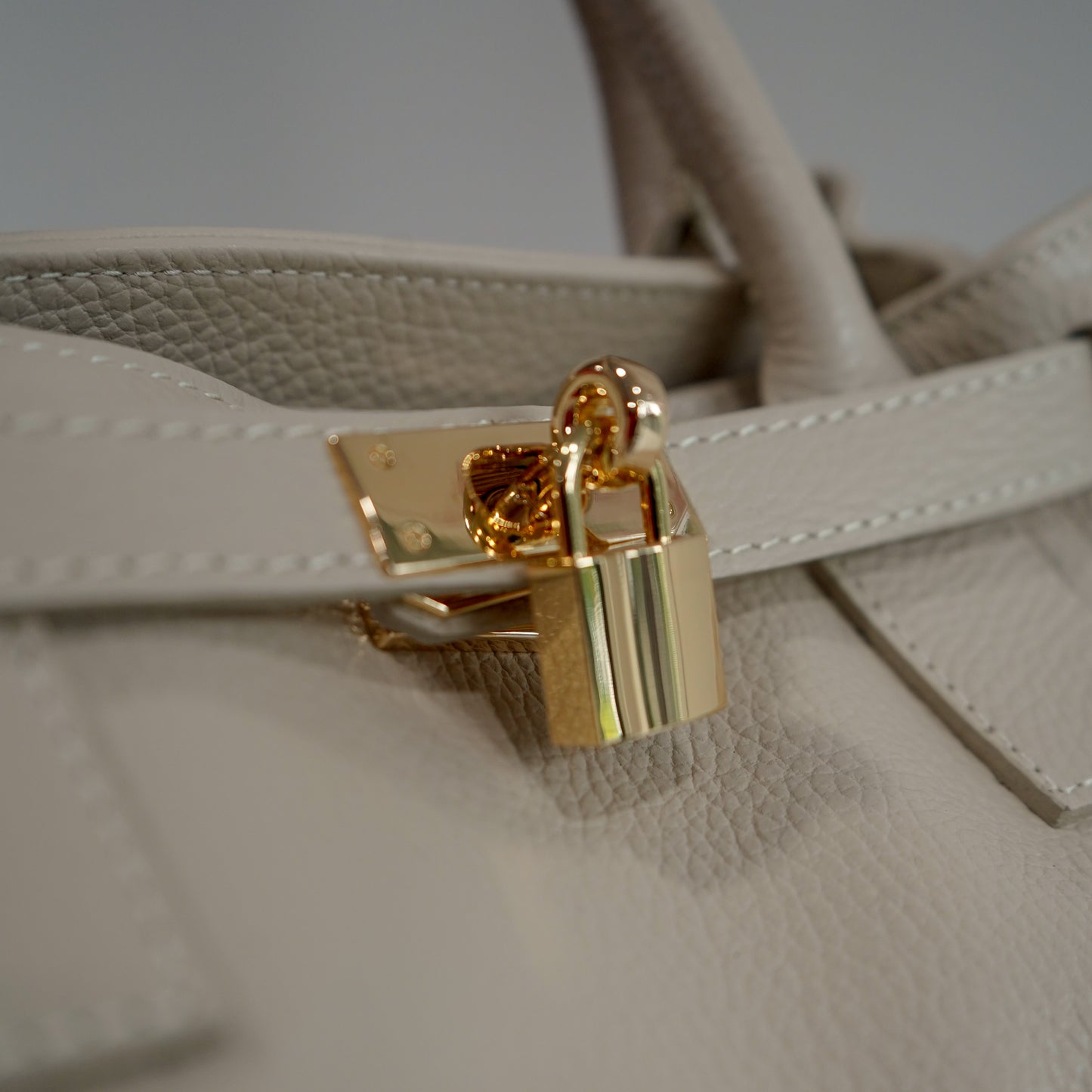 Sac Letty M – Cuir Latte | Édition Limitée